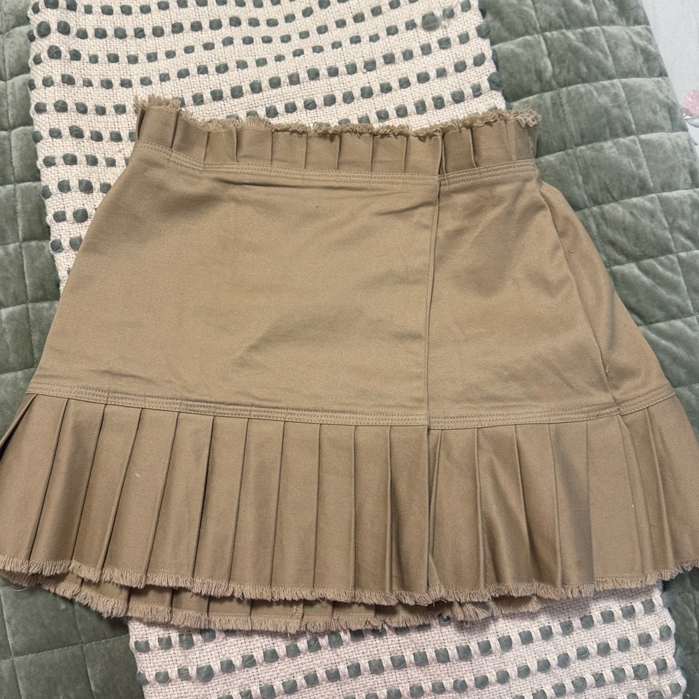 Alexis Tan Mini Skirt with Pleats - Picture 5 of 5